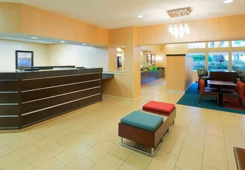 Residence Inn Atlanta Buckhead/Lenox Park Шамбли Екстериор снимка